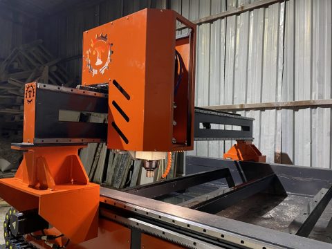 Teknotik Makine atölye çalışması — CNC üretim ve servis