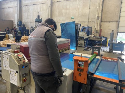 Teknotik Makine atölye çalışması — CNC üretim ve servis